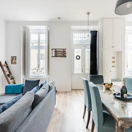 Apartment Pal Loft In